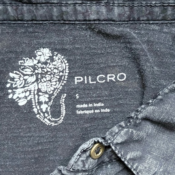 Anthropologie Pilcro Buttoned Balloon Sleeve Blouse in Washed Black, Size Small - Picture 4 of 11